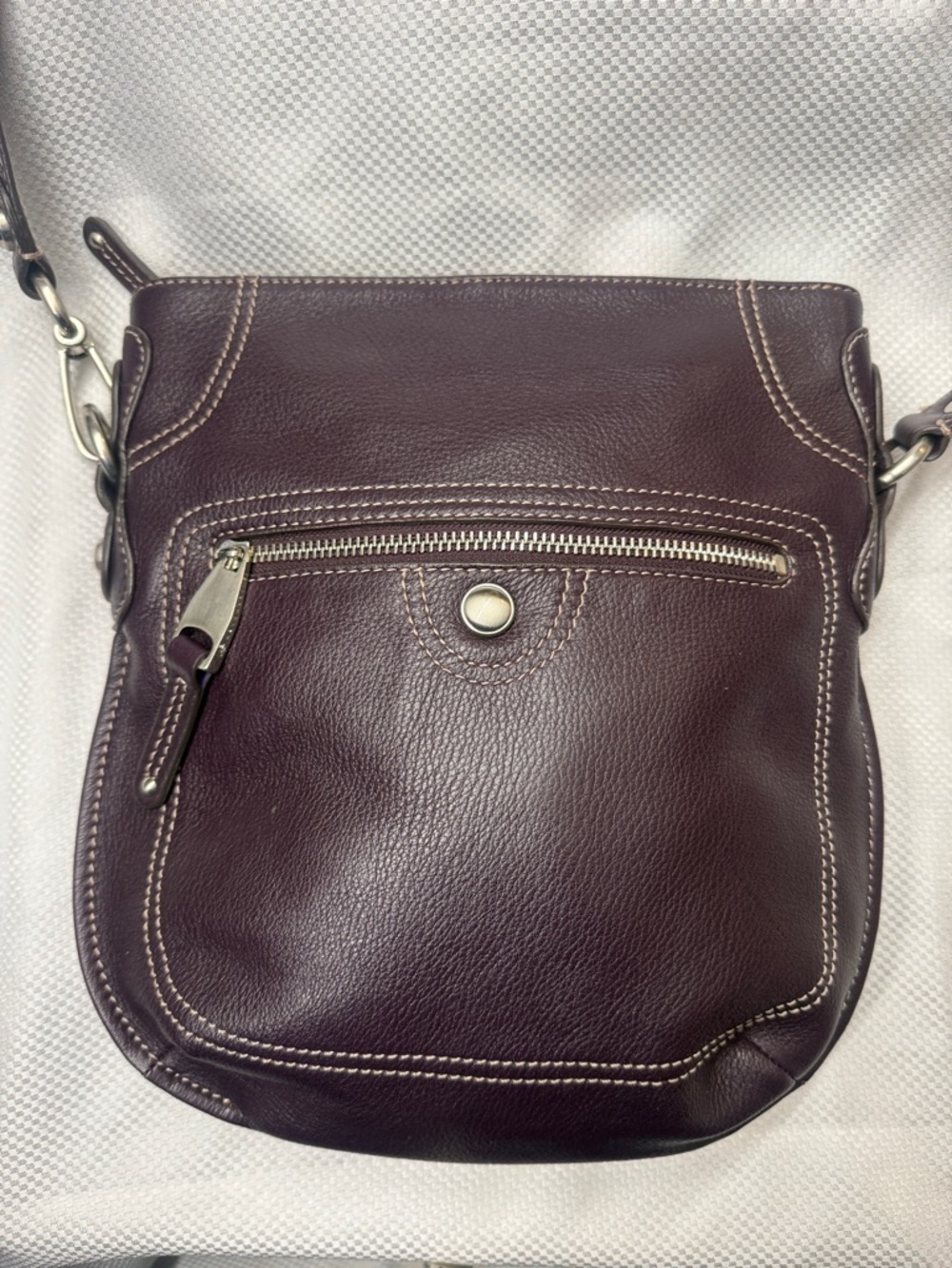 Leather Crossbody Shoulder Bag in Deep Plum -10x11
